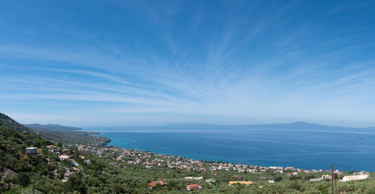 Bay View Guesthouses Kalamata Exterior photo